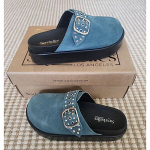 Women's Anthropology Seychelles Blue Suede Acclaim Mules & Clogs Size 7 Boho NIB